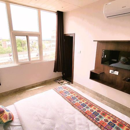 Hotel Delite Bikaner Buitenkant foto