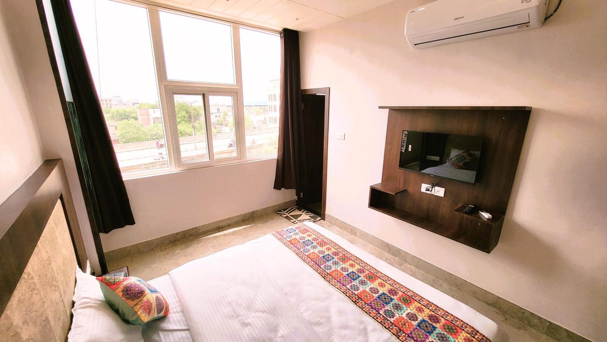 Hotel Delite Bikaner Buitenkant foto